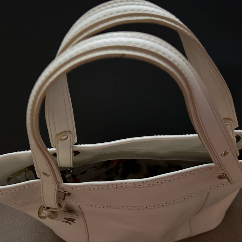 Kate Spade - medium sized cream colored leather satchel shoulder bag. - Picture 5 of 13